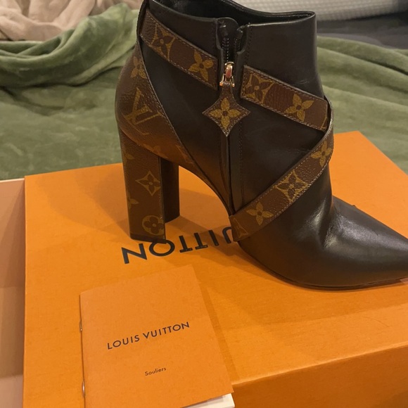 Authentic Women Lous Vuitton Matchmaker Shoe size 38 or 8 - Picture 5 of 6